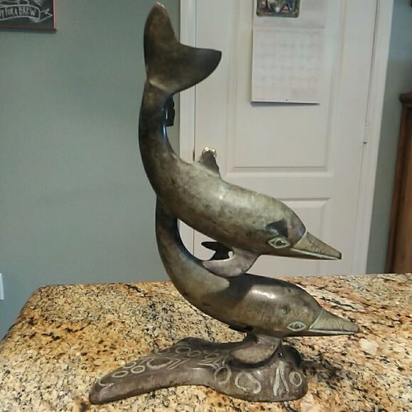 Vintage Two Dolphins Brass Sculpture With Patina Ocean Sea Decor - Picture 2 of 10